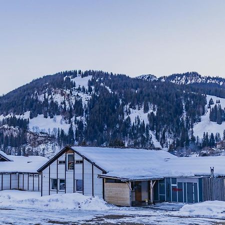 Mountain Lodge Backpackercamp Lenk Luaran gambar